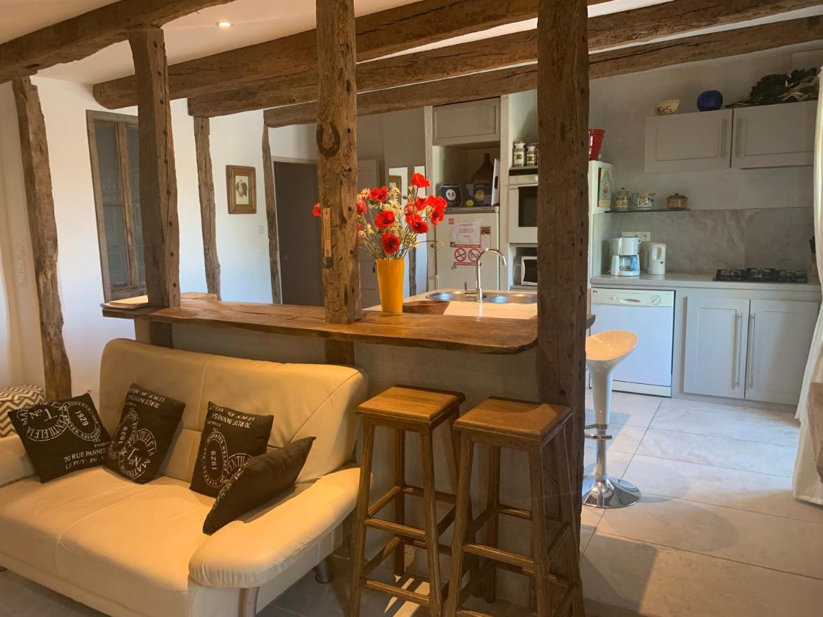 La Maison De Chloe Senouillac Bagian luar foto